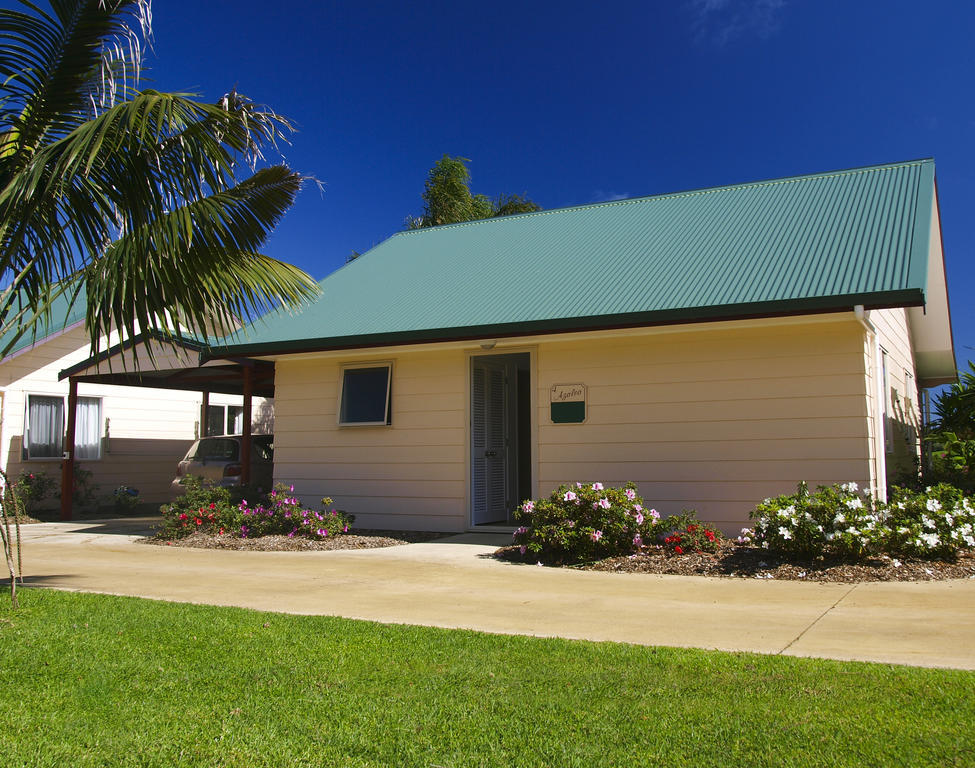 Poinciana Cottages Burnt Pine Pokoj fotografie